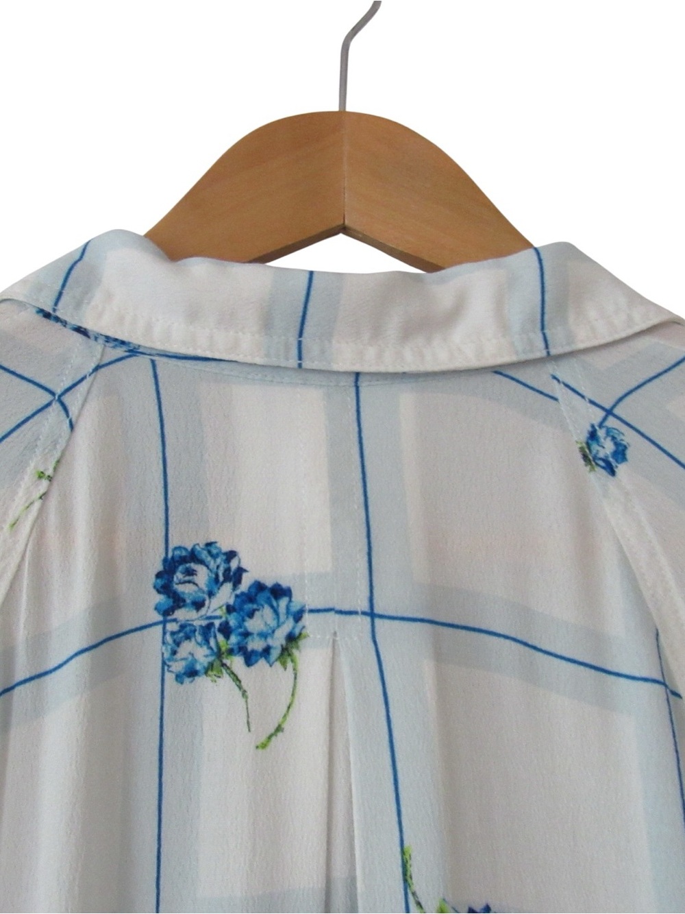 Free People Window To My Heart Button Down Shirt Blouse XS White Blue Floral - Picture 7 of 11